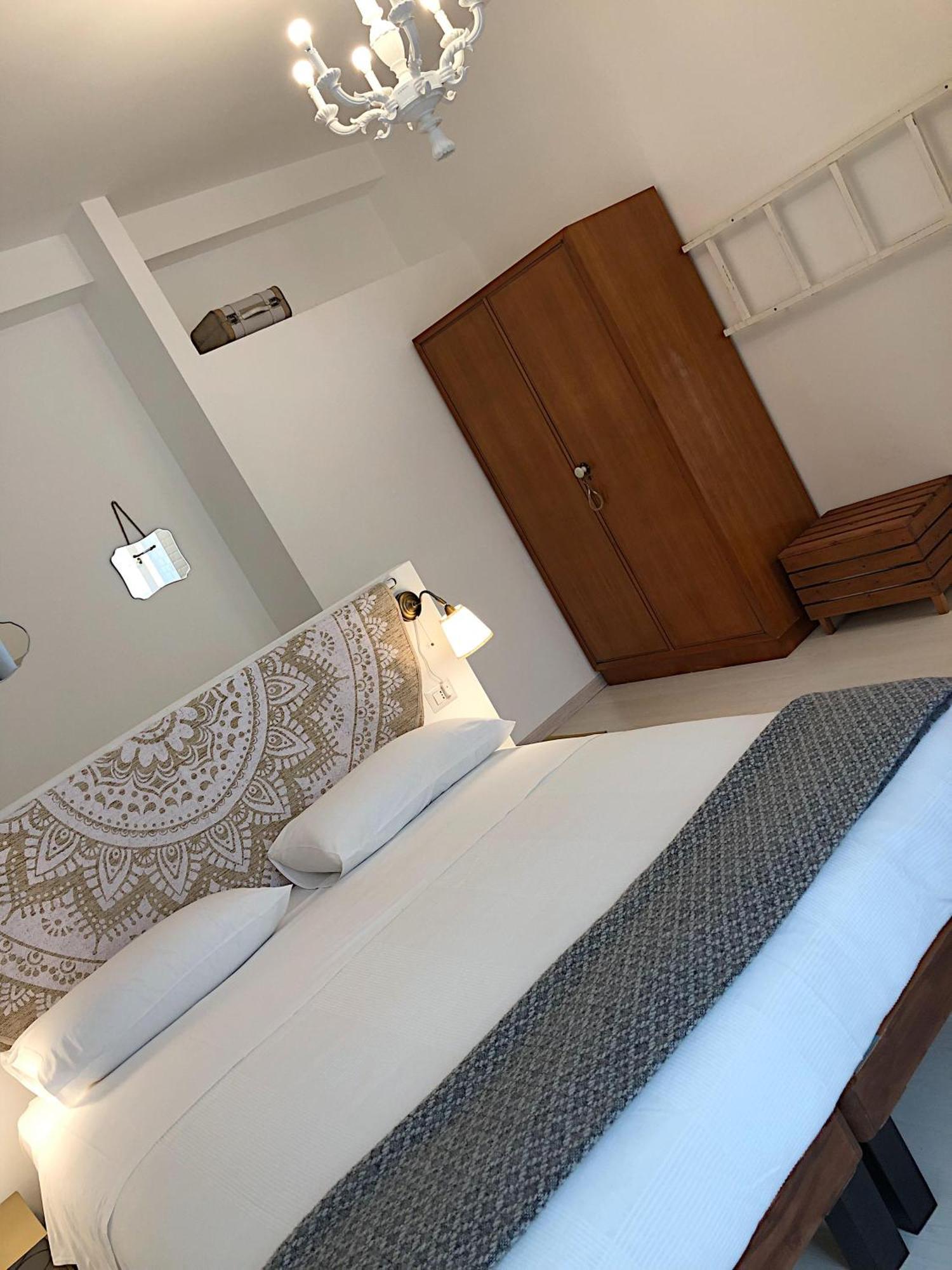 Plan Sea Guest House Санта-Маргерита-Лигуре Номер фото
